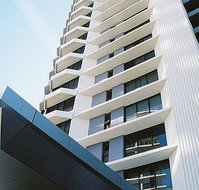 Surfers Century Apartments - Accommodation Nelson Bay