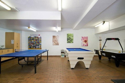 Headland Gardens Holiday Apartments - Accommodation Nelson Bay 3