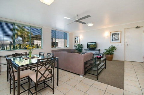 Headland Gardens Holiday Apartments - Accommodation Nelson Bay 5