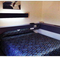 Emerald Meteor Motel - Accommodation Nelson Bay