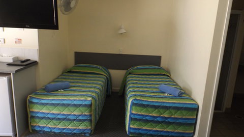 Central Point Motel - Accommodation Nelson Bay 2