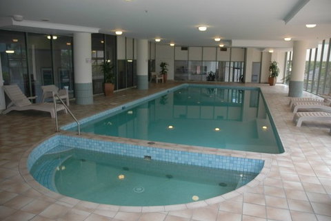 Meriton Apartments - Nelson Bay Accommodation.com 1