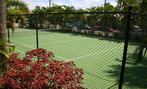 Meriton Apartments - Nelson Bay Accommodation.com 3