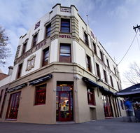 The Limerick Arms Hotel - Accommodation Nelson Bay