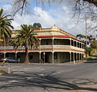 The Midland Hotel Castlemaine - Accommodation Nelson Bay