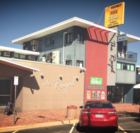 O'shea's Royal Hotel - Accommodation Nelson Bay