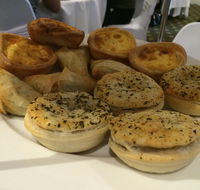 Ashton Manor - Accommodation Nelson Bay