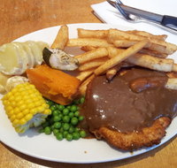 West Ryde Hotel - Accommodation Nelson Bay