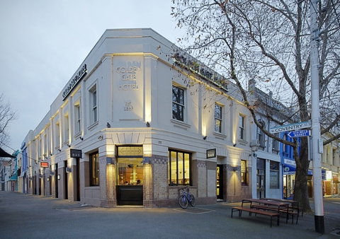 The Golden Gate Hotel - Accommodation Nelson Bay 0