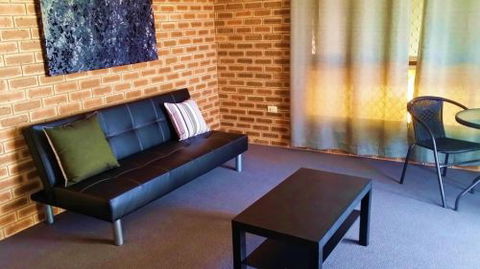 Jackaroo Apartments - Accommodation Nelson Bay 2