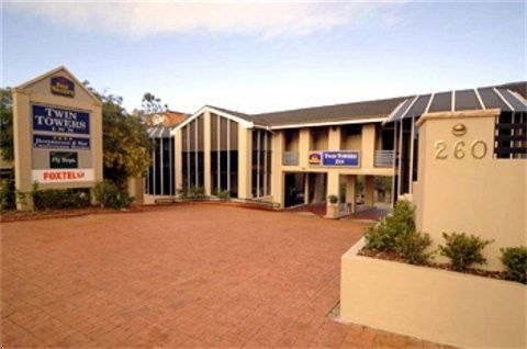 Twin Towers Inn - Accommodation Nelson Bay 0