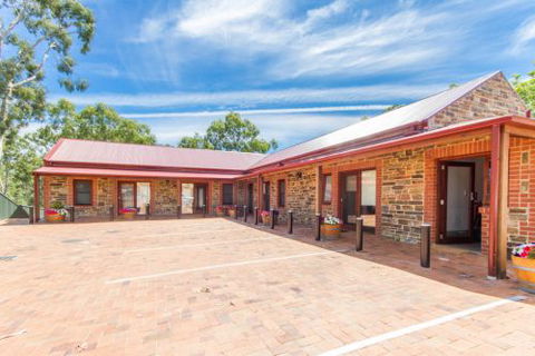 JV Jones Pty Ltd - Accommodation Nelson Bay 0
