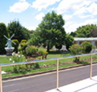 Golden Chain Beachway Motel and Restaurant - Accommodation Nelson Bay