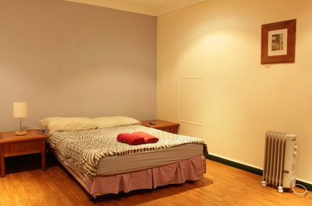 Glebe Village Backpackers - Accommodation Nelson Bay 4