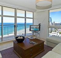 Hi Surf Beachfront Resort Apartments - Accommodation Nelson Bay