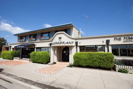 The Town House Motor Inn - Sundowner Goondiwindi - Accommodation Nelson Bay 0