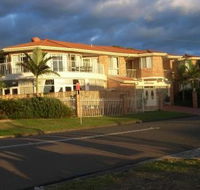 Lake Haven Motor Inn - Accommodation Nelson Bay