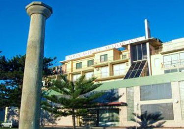 The Novocastrian - Accommodation Nelson Bay 0