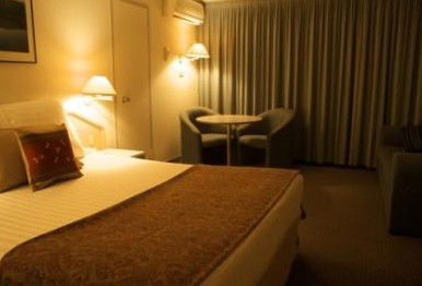 The Novocastrian - Accommodation Nelson Bay 3
