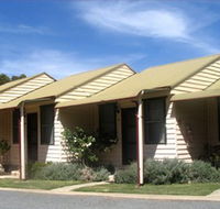 The Village Cabins - Accommodation Nelson Bay
