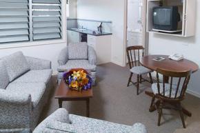 Hotel Cavalier - Accommodation Nelson Bay 3