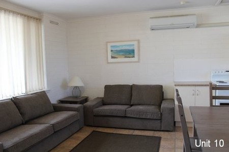 Seavista Holiday Units - Accommodation Nelson Bay 4