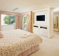 The Peninsula - Accommodation Nelson Bay