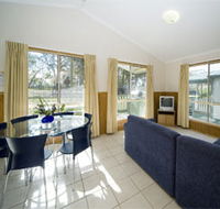 Swan Lake Holiday Park