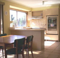 Red Rock Lodge - Accommodation Nelson Bay