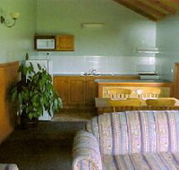 Baudins - Accommodation Nelson Bay