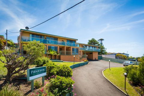 Panoramic Townhouses By Lisa - Accommodation Nelson Bay 0