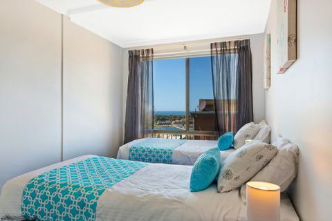 Panoramic Townhouses By Lisa - Accommodation Nelson Bay 3