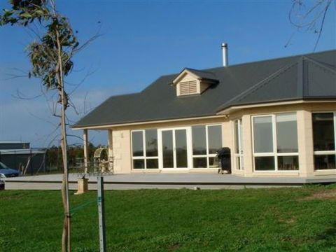 Mayfair Park - Accommodation Nelson Bay 1