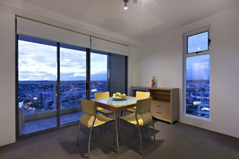 Astra Apartments Brisbane CBD - Accommodation Nelson Bay 1