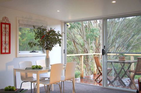 Springs Creek - Accommodation Nelson Bay 5