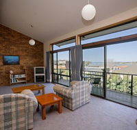 Harbour Lights Holiday Units - Accommodation Nelson Bay