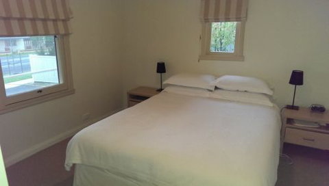 The Little Bird House - Accommodation Nelson Bay 6