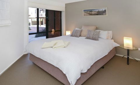 Unit5 Wyuna Queenscliff - Accommodation Nelson Bay 3