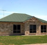 Juno Court Holiday Retreat - Accommodation Nelson Bay