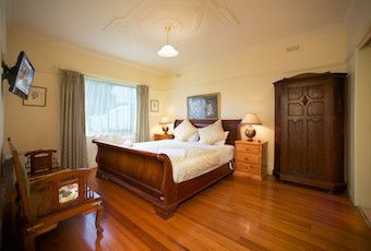 Nazaaray Beach House - Accommodation Nelson Bay 0