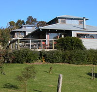 Buttlers Bend Holiday Villas - Accommodation Nelson Bay
