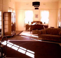Old Parkes Convent - Accommodation Nelson Bay