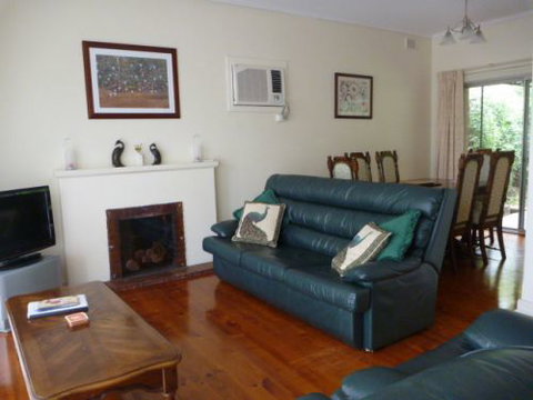 Apalie Creek Oasis - Accommodation Nelson Bay 0