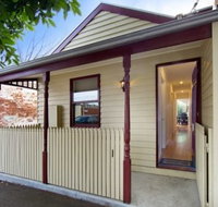 Port Melbourn Cottage - Stay Innercity - Accommodation Nelson Bay