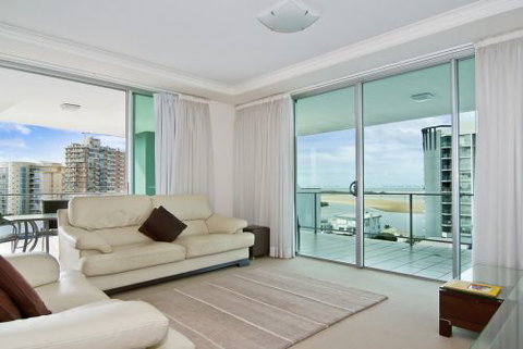 M1 Resort Maroochydore - Nelson Bay Accommodation.com 1