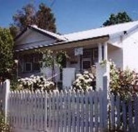 Crabapple Cottage - Accommodation Nelson Bay
