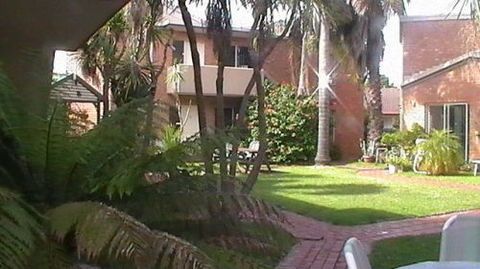 Fronds - Accommodation Nelson Bay 3