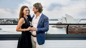 Holiday Inn Old Sydney The Rocks - Accommodation Nelson Bay 1