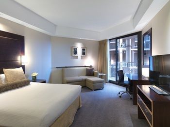 Amora Riverwalk Melbourne - Accommodation Nelson Bay 16