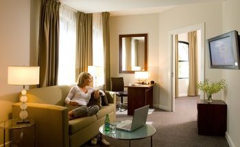 Amora Riverwalk Melbourne - Accommodation Nelson Bay 19